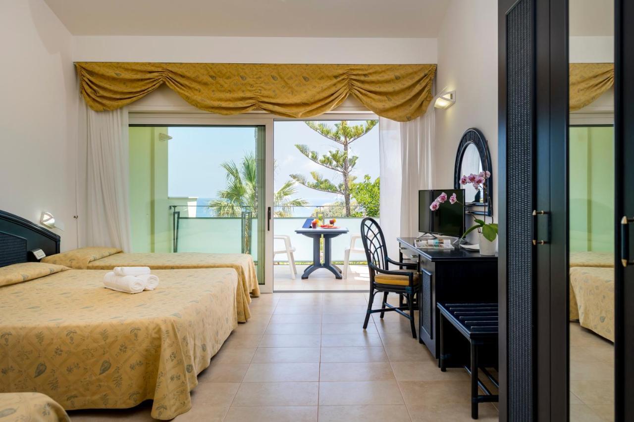 Hotel Villaggio Stromboli Santa Domenica  Dış mekan fotoğraf
